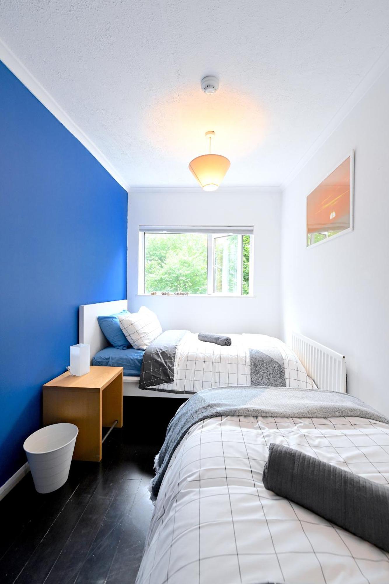 לונדון 4 Bedroom Patio House Regent'S Park - Parking מראה חיצוני תמונה