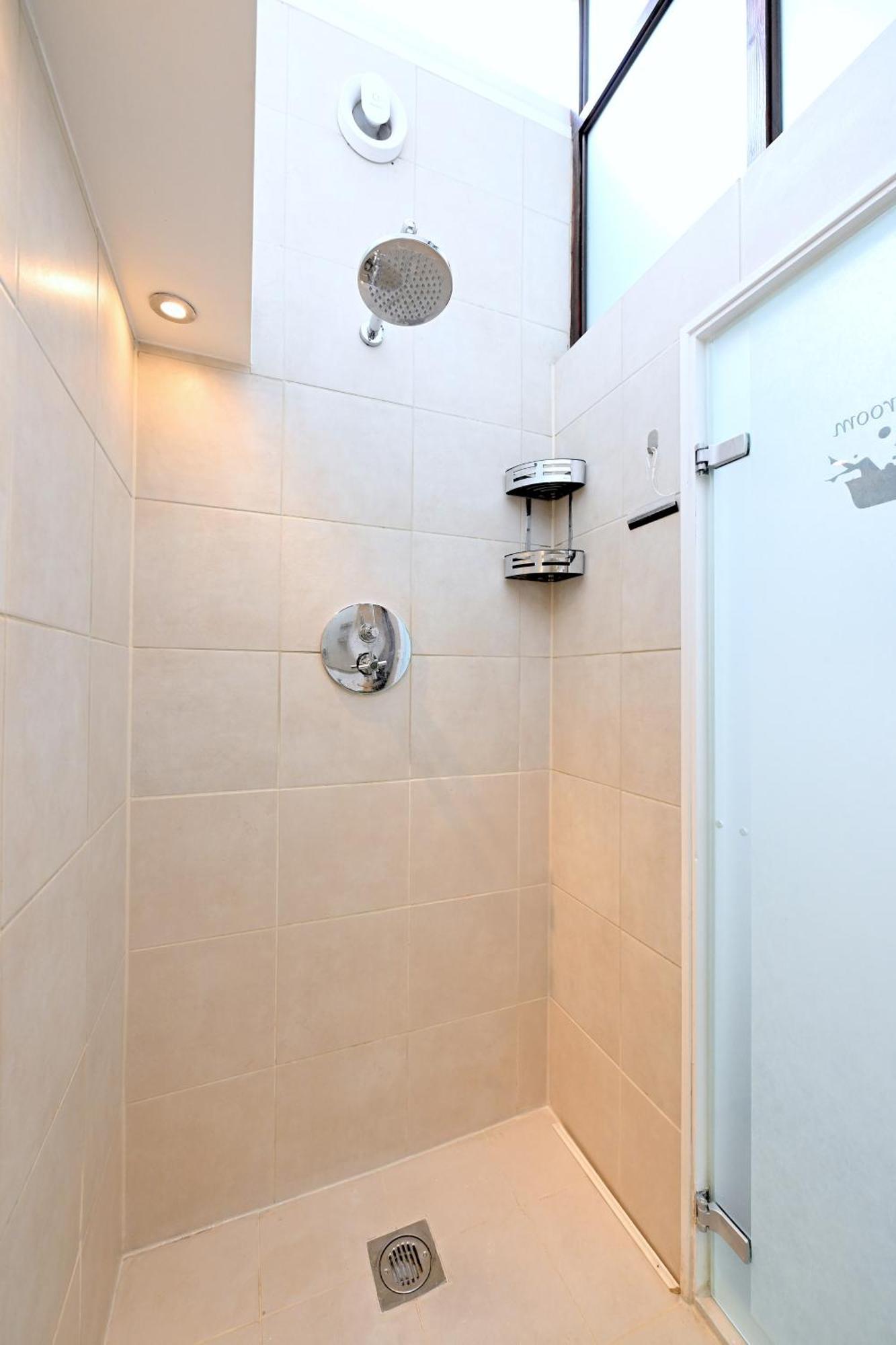 לונדון 4 Bedroom Patio House Regent'S Park - Parking מראה חיצוני תמונה